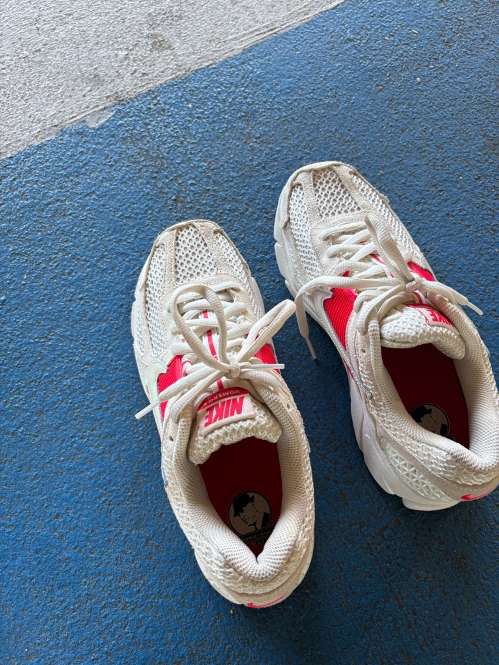 Womens White & Hot Pink Mesh Athletic Sneakers - Picture 5 of 6